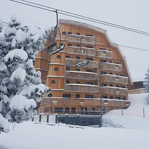 Mil8 4*, Avoriaz Frankreich